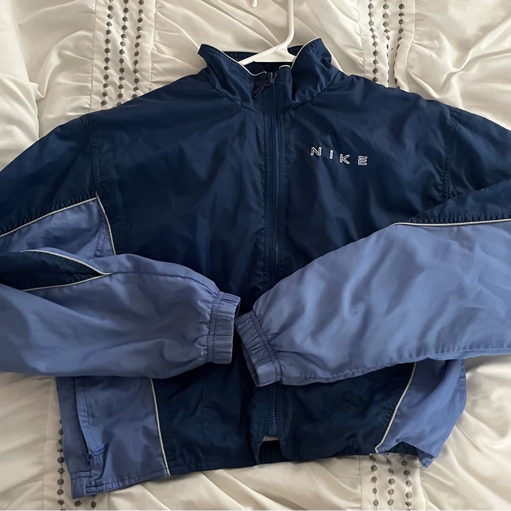 Kids Nike windbreaker jacket
